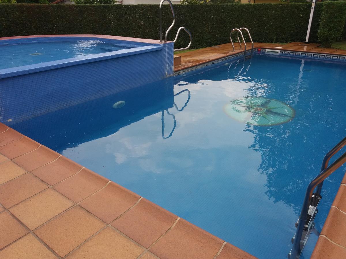 Apartamentos El Cazador San Vicente de Toranzo Dış mekan fotoğraf